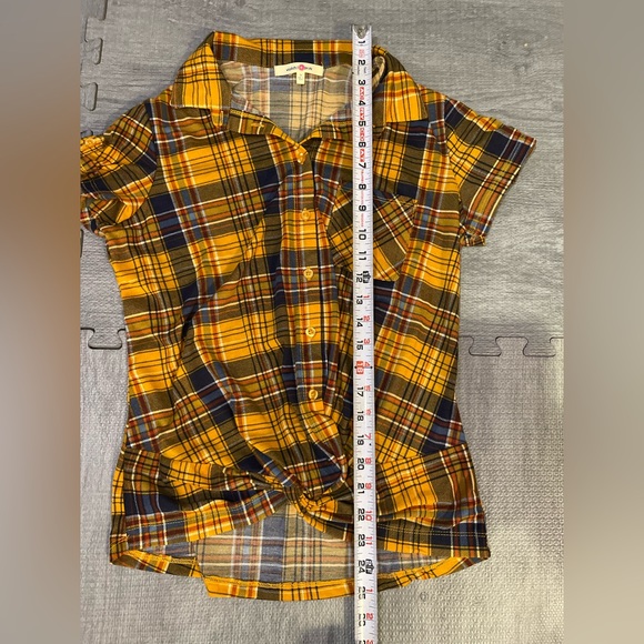 Wishful Park Front Tie women’s Button up Blouse. Size Medium. - Picture 4 of 7